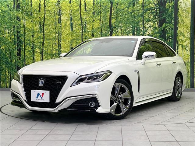 2019 Toyota Crown Hybrid - photo 1 2019 Toyota Crown Hybrid Sedan for sale, Japanese used car export - photo 1 of 30 | GULJI TRADERS