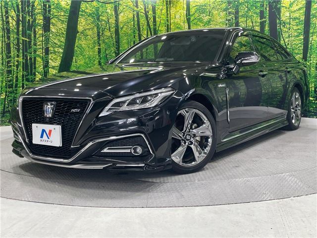 2019 Toyota Crown Hybrid - photo 1 2019 Toyota Crown Hybrid Sedan for sale, Japanese used car export - photo 1 of 30 | GULJI TRADERS