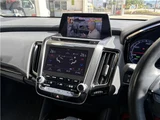 2019 Toyota Crown Hybrid S Sedan for sale, Japanese used car export - photo 3 of 13 | GULJI TRADERS