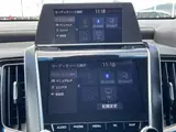 2019 Toyota Crown Hybrid S Sport Style Pearl Sedan for sale, Japanese used car export - photo 9 of 24 | GULJI TRADERS