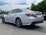 2019 Toyota Crown Hybrid S Four 4WD Silver Sedan for sale, Japanese used car export - photo 2 of 24 | GULJI TRADERS