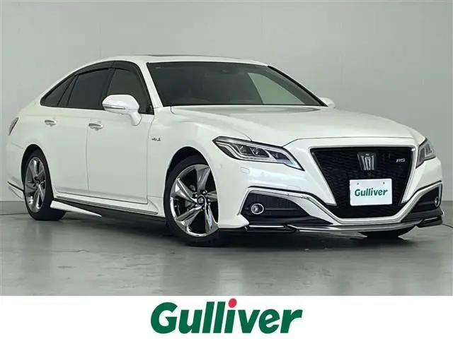 2019 Toyota Crown Hybrid RS Advance - photo 1 2019 Toyota Crown Hybrid RS Advance Pearl Sedan for sale, Japanese used car export - photo 1 of 24 | GULJI TRADERS