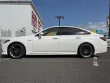 2019 Toyota Crown Hybrid RS Advance Pearl Sedan for sale, Japanese used car export - photo 22 of 24 | GULJI TRADERS