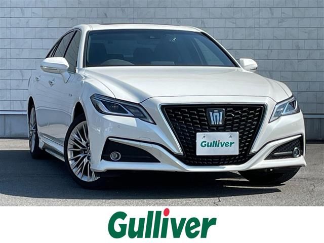 2019 Toyota Crown Hybrid S Sedan for sale, Japanese used car export - photo 1 of 24 | GULJI TRADERS
