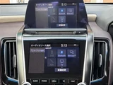 2019 Toyota Crown Hybrid G Sedan for sale, Japanese used car export - photo 13 of 24 | GULJI TRADERS