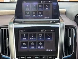 2019 Toyota Crown Hybrid G Sedan for sale, Japanese used car export - photo 14 of 24 | GULJI TRADERS