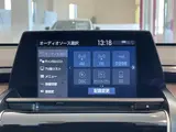 2019 Toyota Crown Hybrid G-Executive Four 4WD Pearl Sedan for sale, Japanese used car export - photo 7 of 24 | GULJI TRADERS