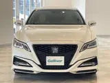2019 Toyota Crown Hybrid G-Executive Four 4WD Pearl Sedan for sale, Japanese used car export - photo 21 of 24 | GULJI TRADERS