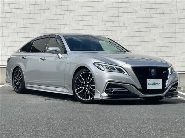 2019 Toyota Crown Hybrid RS Advance - photo 1 2019 Toyota Crown Hybrid RS Advance Silver Sedan for sale, Japanese used car export - photo 1 of 24 | GULJI TRADERS