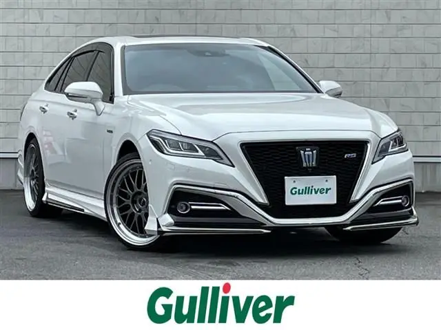 2019 Toyota Crown Hybrid RS Advance Four 4WD Pearl Sedan for sale, Japanese used car export - photo 1 of 24 | GULJI TRADERS