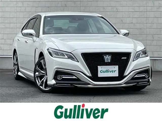 2019 Toyota Crown Hybrid RS - photo 1 2019 Toyota Crown Hybrid RS Pearl Sedan for sale, Japanese used car export - photo 1 of 24 | GULJI TRADERS