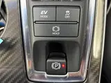 2019 Toyota Crown Hybrid RS Advance Pearl Sedan for sale, Japanese used car export - photo 16 of 24 | GULJI TRADERS