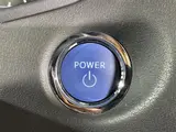 2019 Toyota Crown Hybrid S Elegance Style Pearl Sedan for sale, Japanese used car export - photo 20 of 24 | GULJI TRADERS