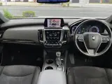 2019 Toyota Crown Hybrid RS Advance Pearl Sedan for sale, Japanese used car export - photo 3 of 24 | GULJI TRADERS