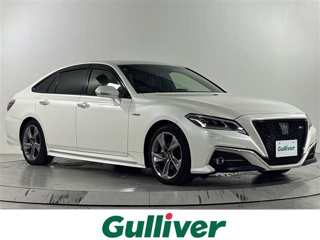 2019 Toyota Crown Hybrid RS - photo 1 2019 Toyota Crown Hybrid RS Sedan for sale, Japanese used car export - photo 1 of 24 | GULJI TRADERS