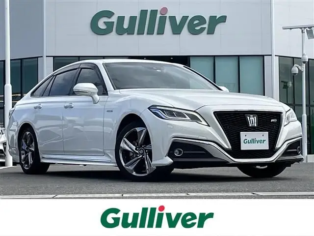 2019 Toyota Crown Hybrid RS Advance - photo 1 2019 Toyota Crown Hybrid RS Advance Pearl Sedan for sale, Japanese used car export - photo 1 of 24 | GULJI TRADERS