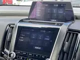 2019 Toyota Crown Hybrid RS Advance Pearl Sedan for sale, Japanese used car export - photo 12 of 24 | GULJI TRADERS