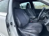 2019 Toyota Crown Hybrid RS Advance Pearl Sedan for sale, Japanese used car export - photo 19 of 24 | GULJI TRADERS