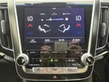 2019 Toyota Crown Hybrid G-Executive Four 4WD Pearl Sedan for sale, Japanese used car export - photo 18 of 24 | GULJI TRADERS