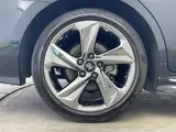 2019 Toyota Crown Hybrid RS Advance Four 4WD Black Sedan for sale, Japanese used car export - photo 2 of 24 | GULJI TRADERS
