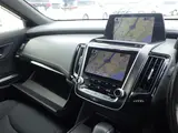 2019 Toyota Crown Hybrid RS Pearl Sedan for sale, Japanese used car export - photo 10 of 24 | GULJI TRADERS