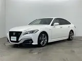 2019 Toyota Crown Hybrid RS Pearl Sedan for sale, Japanese used car export - photo 22 of 24 | GULJI TRADERS