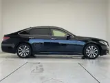 2019 Toyota Crown Hybrid G Black Sedan for sale, Japanese used car export - photo 22 of 24 | GULJI TRADERS