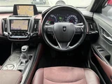2019 Toyota Crown Hybrid RS Sedan for sale, Japanese used car export - photo 5 of 24 | GULJI TRADERS