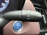 2019 Toyota Crown Hybrid RS Sedan for sale, Japanese used car export - photo 17 of 24 | GULJI TRADERS