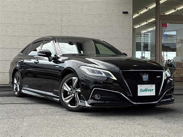 2019 Toyota Crown Hybrid RS Sedan for sale, Japanese used car export - photo 1 of 24 | GULJI TRADERS