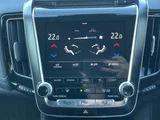 2019 Toyota Crown Hybrid S Four 4WD Sedan for sale, Japanese used car export - photo 18 of 24 | GULJI TRADERS