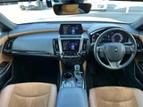 2019 Toyota Crown Hybrid S Sedan for sale, Japanese used car export - photo 3 of 24 | GULJI TRADERS
