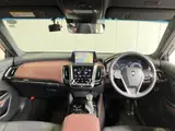 2019 Toyota Crown Hybrid Hybrid 2.5 S C Package Pre-Collision Safety Pearl Sedan for sale, Japanese used car export - photo 3 of 10 | GULJI TRADERS