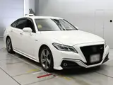 2019 Toyota Crown Hybrid RS Pearl Sedan for sale, Japanese used car export - photo 5 of 12 | GULJI TRADERS