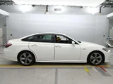 2019 Toyota Crown Hybrid Sedan for sale, Japanese used car export - photo 3 of 12 | GULJI TRADERS