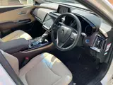 2019 Toyota Crown Hybrid S C Package Four Panora Pearl Sedan for sale, Japanese used car export - photo 6 of 50 | GULJI TRADERS