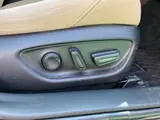 2019 Toyota Crown Hybrid S C Package Four Panora Pearl Sedan for sale, Japanese used car export - photo 35 of 50 | GULJI TRADERS