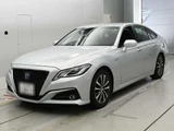 2019 Toyota Crown Hybrid S Sedan for sale, Japanese used car export - photo 1 of 12 | GULJI TRADERS