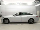 2019 Toyota Crown Hybrid S Sedan for sale, Japanese used car export - photo 4 of 12 | GULJI TRADERS