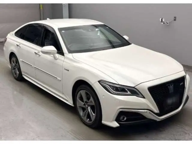 2019 Toyota Crown Hybrid RS Advance Four - photo 1 2019 Toyota Crown Hybrid RS Advance Four Pearl Sedan for sale, Japanese used car export - photo 1 of 3 | GULJI TRADERS