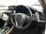 2019 Toyota Crown Hybrid S Sedan for sale, Japanese used car export - photo 9 of 12 | GULJI TRADERS