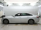 2019 Toyota Crown Hybrid S Sedan for sale, Japanese used car export - photo 4 of 12 | GULJI TRADERS