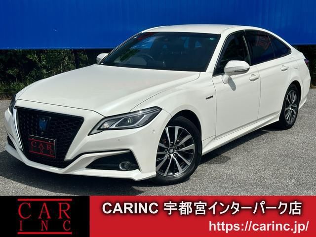 2019 Toyota Crown Hybrid S Sedan for sale, Japanese used car export - photo 1 of 24 | GULJI TRADERS