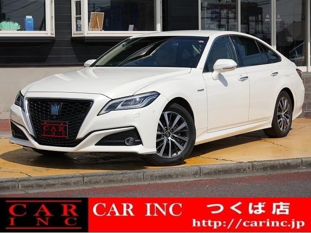 2019 Toyota Crown Hybrid G Sedan for sale, Japanese used car export - photo 1 of 24 | GULJI TRADERS