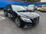 2019 Toyota Crown Hybrid S Sedan for sale, Japanese used car export - photo 2 of 9 | GULJI TRADERS