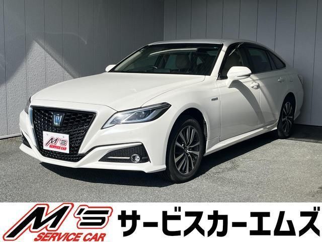 2019 Toyota Crown Hybrid S Four Sedan for sale, Japanese used car export - photo 1 of 9 | GULJI TRADERS