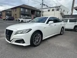 2019 Toyota Crown Hybrid S Elegance Style Pearl Sedan for sale, Japanese used car export - photo 7 of 9 | GULJI TRADERS