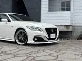 2019 Toyota Crown Hybrid RS Advance Pearl Sedan for sale, Japanese used car export - photo 7 of 9 | GULJI TRADERS