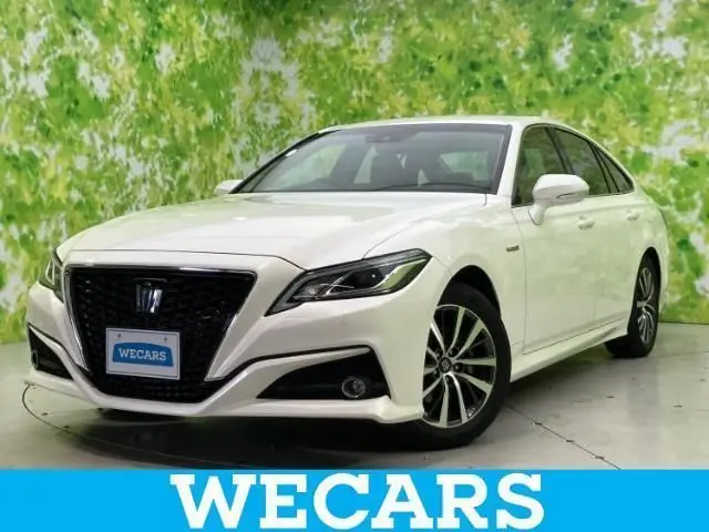 2019 Toyota Crown Hybrid S_C package - photo 1 2019 Toyota Crown Hybrid S_C package Pearl Sedan for sale, Japanese used car export - photo 1 of 9 | GULJI TRADERS