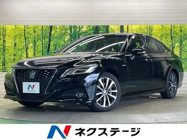 2019 Toyota Crown Hybrid S C Package - photo 1 2019 Toyota Crown Hybrid S C Package Black Sedan for sale, Japanese used car export - photo 1 of 9 | GULJI TRADERS